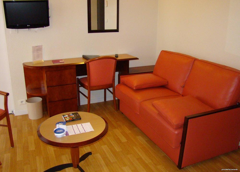 Best Western Hotel Sourcéo Saint-Paul-lès-Dax Esterno foto